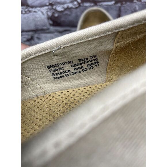 Dansko Volley Vegan Tan Beige Khaki Canvas Non Slip Clogs Women Sz 39EU/8.5M US - Picture 12 of 16